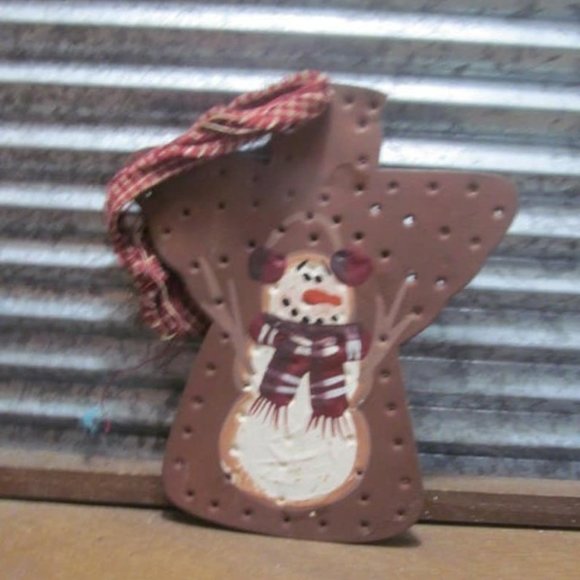Primitive Snowman Hand Painted Snowman Ornament Star Shaped Ornaments Rustic - Picture 2 of 2